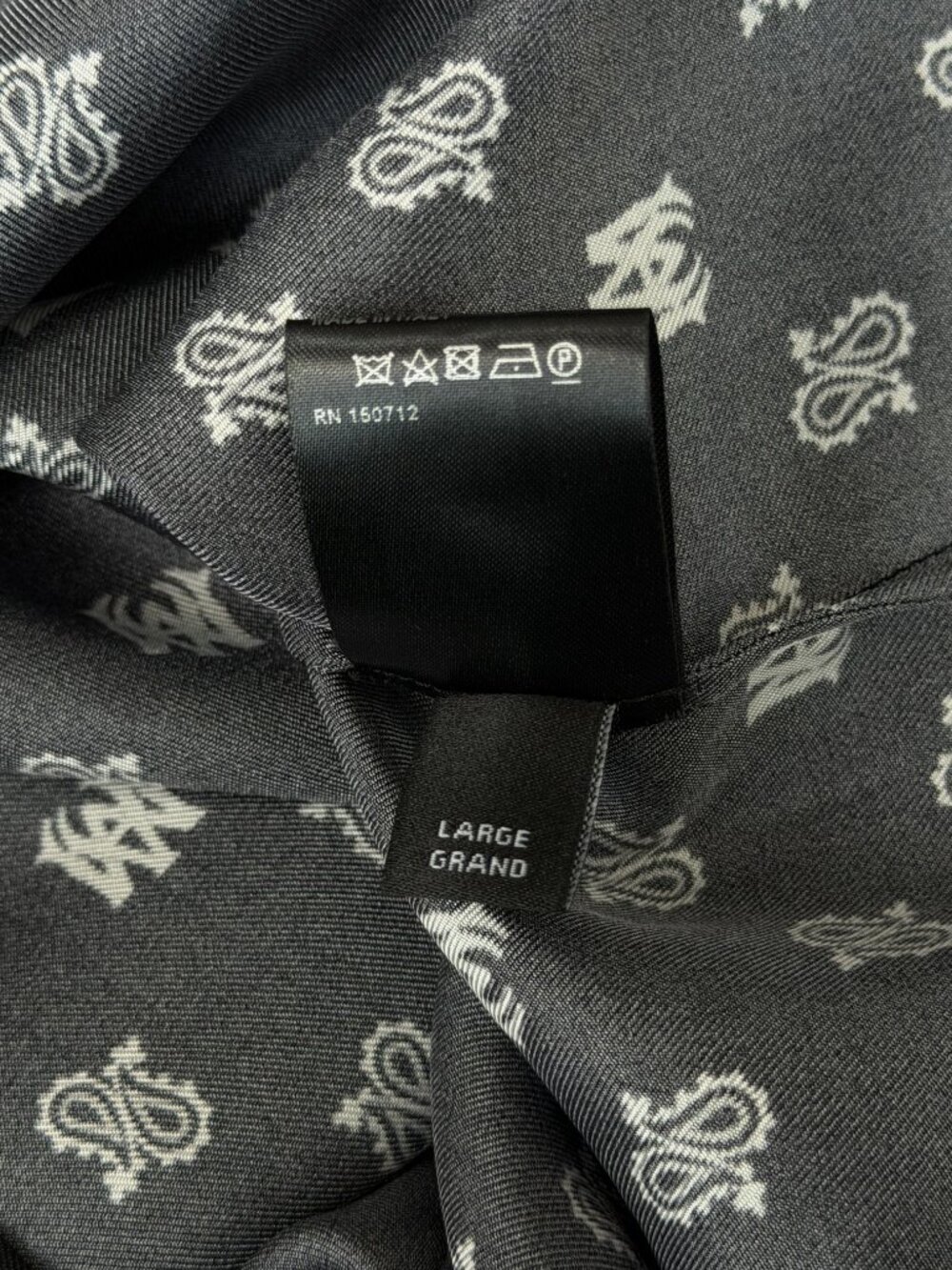 Amiri Black & White Paisley MA Logo Silk Button Up Short - Picture 5 of 5